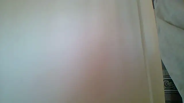 BellaStormi online show from November 28, 2025, 3:53 am