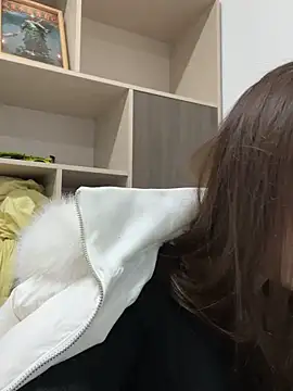 Snapshot of GYYoo chatting on December 4, 2025, 7:06 am GYYoo online show from December 4, 2025, 7:06 am