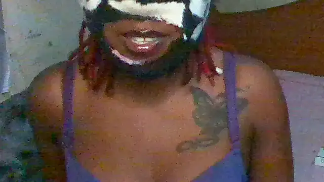 Snapshot of swissbooty chatting on December 14, 2025, 4:56 pm swissbooty online show from December 14, 2025, 4:56 pm