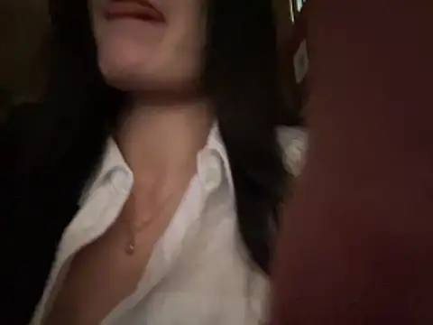 Snapshot of mitao_xx chatting on March 1, 2026, 9:33 am mitao xx online show from March 1, 2026, 9:33 am