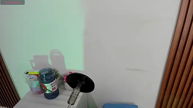 Latina candy01 online show from January 14, 2026, 8:14 pm