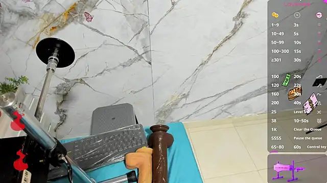 Latina candy01 online show from March 13, 2026, 7:20 pm