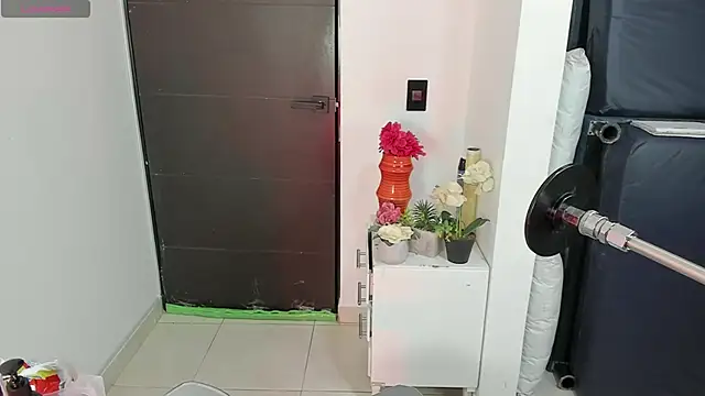 Latina candy01 online show from March 26, 2026, 7:08 pm