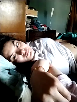 Snapshot of YouladyVidal chatting on November 23, 2025, 11:21 am YouladyVidal online show from November 23, 2025, 11:21 am