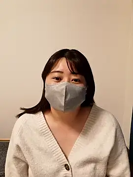 Snapshot of Rinka_0012 chatting on December 2, 2025, 11:04 am Rinka 0012 online show from December 2, 2025, 11:04 am