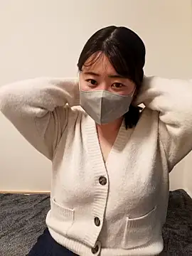 Snapshot of Rinka_0012 chatting on December 18, 2025, 11:38 am Rinka 0012 online show from December 18, 2025, 11:38 am