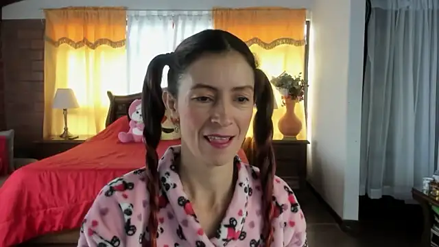 Charlotte-Willson online show from March 18, 2026, 2:42 pm