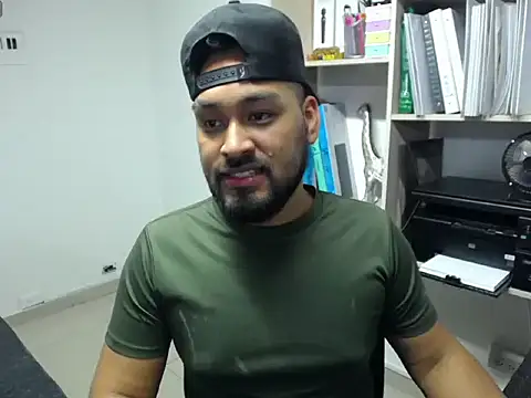 Liam hairy online show from April 25, 2026, 7:33 am