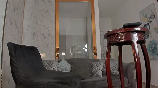 Snapshot of MafeArias23 chatting on February 11, 2026, 12:43 pm MafeArias23 online show from February 11, 2026, 12:43 pm