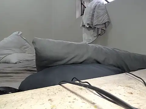 KinkyJXxX online show from February 18, 2026, 5:14 am