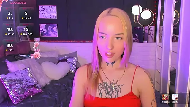 MarquiseMuse online show from March 1, 2026, 6:04 am