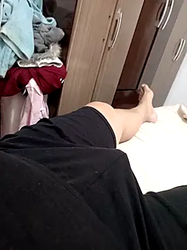 Snapshot of AlexCancun chatting on December 5, 2025, 1:20 pm AlexCancun online show from December 5, 2025, 1:20 pm