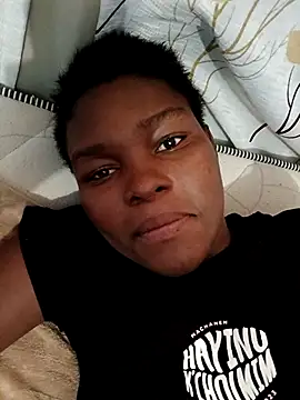 Snapshot of VirginPrincess06 chatting on January 8, 2026, 12:40 pm VirginPrincess06 online show from January 8, 2026, 12:40 pm