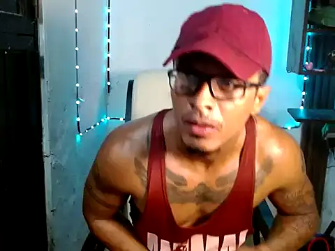 bigblackmen117uncs online show from December 5, 2025, 2:42 am