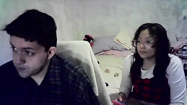 Snapshot of Giby_Grace chatting on December 17, 2025, 11:55 pm Giby Grace online show from December 17, 2025, 11:55 pm