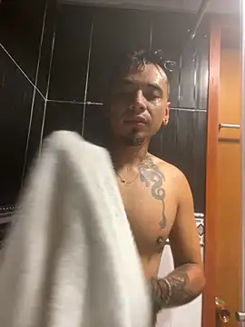 Snapshot of 1Panini21 chatting on November 26, 2025, 7:59 pm 1Panini21 online show from November 26, 2025, 7:59 pm