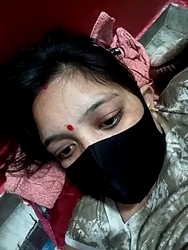 Snapshot of Priya_089 chatting on December 5, 2025, 5:09 pm Priya 089 online show from December 5, 2025, 5:09 pm