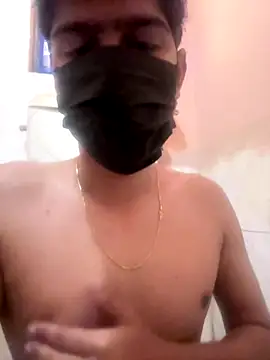 Snapshot of hardboydick2000 chatting on December 4, 2025, 4:33 am hardboydick2000 online show from December 4, 2025, 4:33 am