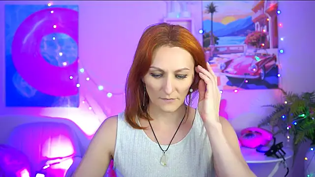 Snapshot of DianaTorrens chatting on November 30, 2025, 8:29 am DianaTorrens online show from November 30, 2025, 8:29 am