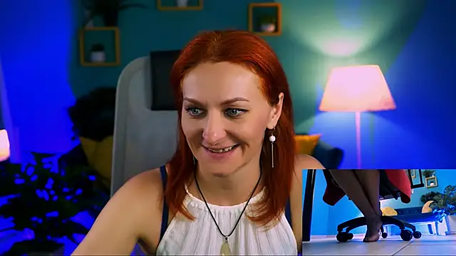 Snapshot of DianaTorrens chatting on January 9, 2026, 12:52 pm DianaTorrens online show from January 9, 2026, 12:52 pm