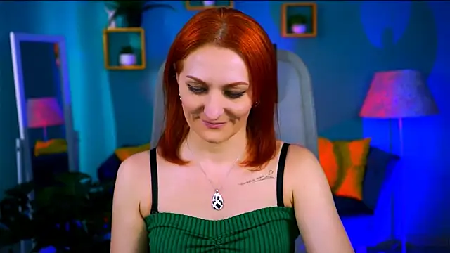 Snapshot of DianaTorrens chatting on February 18, 2026, 8:43 am DianaTorrens online show from February 18, 2026, 8:43 am