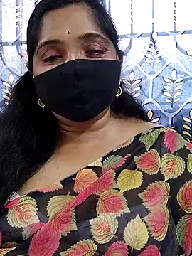 Snapshot of Soni-queen chatting on November 22, 2025, 7:07 am Soni-queen online show from November 22, 2025, 7:07 am