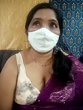 Snapshot of Soni-queen chatting on November 30, 2025, 3:38 pm Soni-queen online show from November 30, 2025, 3:38 pm