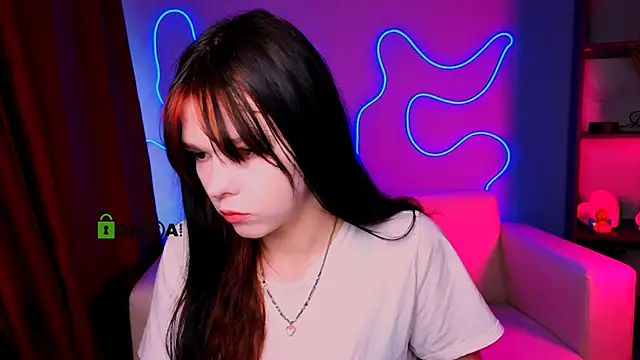 Snapshot of erica_murray chatting on December 3, 2025, 10:24 am erica murray online show from December 3, 2025, 10:24 am