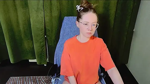 Snapshot of G0LDI chatting on March 17, 2026, 5:27 pm G0LDI online show from March 17, 2026, 5:27 pm