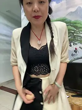 tianwei2567 online show from May 27, 2026, 2:19 am