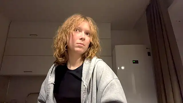 Snapshot of ElfriedaZwack chatting on December 1, 2025, 5:07 pm ElfriedaZwack online show from December 1, 2025, 5:07 pm