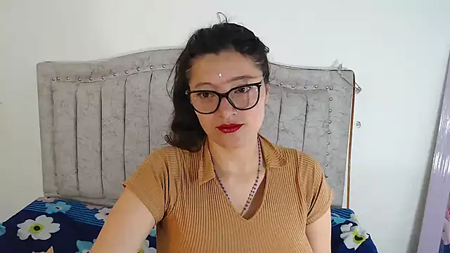 Snapshot of carla_wc chatting on December 5, 2025, 1:52 pm carla wc online show from December 5, 2025, 1:52 pm