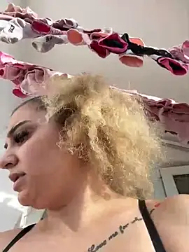 CrazyJessika online show from May 14, 2026, 3:08 pm