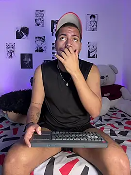 Snapshot of Henry_villa23 chatting on January 11, 2026, 6:29 am Henry villa23 online show from January 11, 2026, 6:29 am