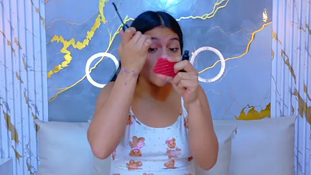 NIKIBUNNY online show from December 17, 2025, 12:33 pm