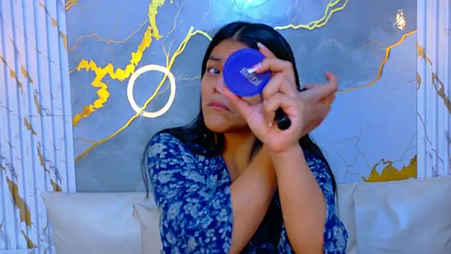 NIKIBUNNY online show from January 6, 2026, 12:42 pm