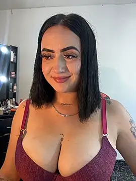 Snapshot of emily_acorn chatting on November 24, 2025, 6:02 am emily acorn online show from November 24, 2025, 6:02 am