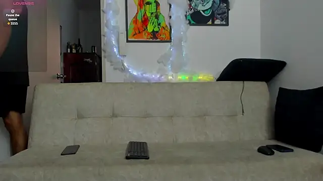 heteros curious online show from March 7, 2026, 11:24 pm