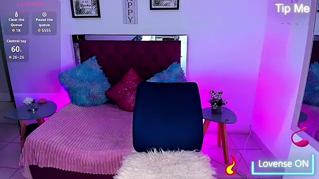 Samantha  F W online show from February 24, 2026, 9:57 pm