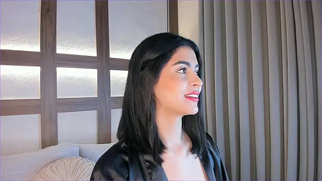 Snapshot of SarhaVega chatting on November 28, 2025, 1:25 pm SarhaVega online show from November 28, 2025, 1:25 pm