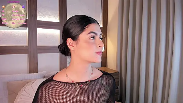 Snapshot of SarhaVega chatting on December 14, 2025, 1:49 pm SarhaVega online show from December 14, 2025, 1:49 pm