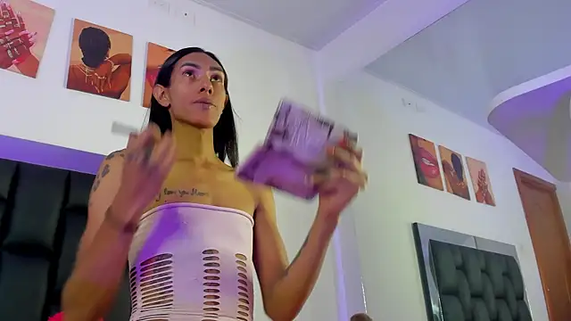 Snapshot of ValeryTs1 chatting on December 4, 2025, 5:32 pm ValeryTs1 online show from December 4, 2025, 5:32 pm