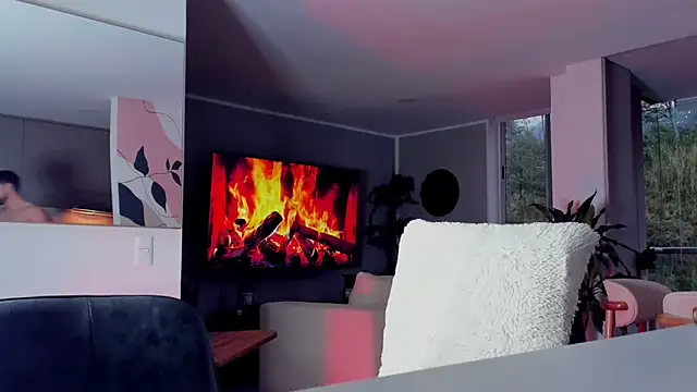 Valenthino Salvatore online show from February 16, 2026, 11:12 pm