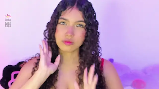 EloiseSweetxx online show from March 31, 2026, 12:38 pm