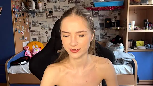 JesicaMortensen online show from December 22, 2025, 8:44 am