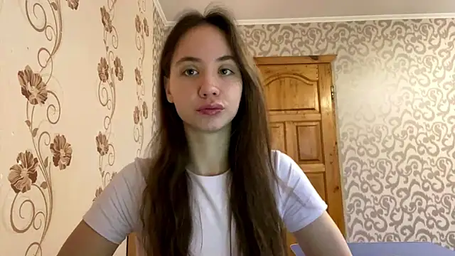 Snapshot of ChandaApplin chatting on December 4, 2025, 7:17 am ChandaApplin online show from December 4, 2025, 7:17 am