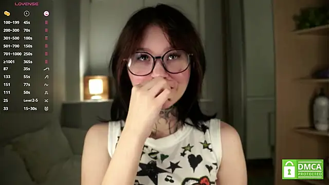 Snapshot of CaroleMyers chatting on December 15, 2025, 7:18 pm CaroleMyers online show from December 15, 2025, 7:18 pm