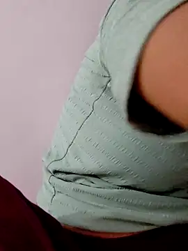 Snapshot of Hot_hania chatting on December 3, 2025, 4:42 am Hot hania online show from December 3, 2025, 4:42 am