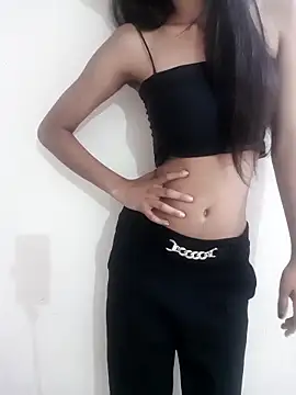 Snapshot of Alli8900 chatting on March 17, 2026, 4:43 pm Alli8900 online show from March 17, 2026, 4:43 pm