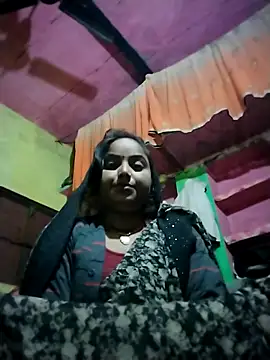 Snapshot of Pooja_hote chatting on December 2, 2025, 12:16 am Pooja hote online show from December 2, 2025, 12:16 am